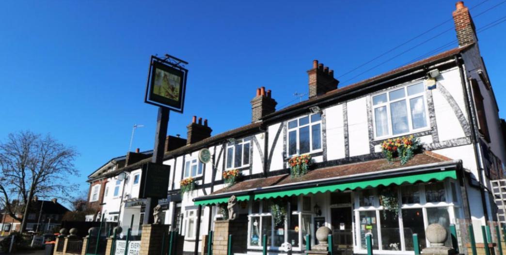 The Pheasant Inn 邓斯特布尔 外观 照片